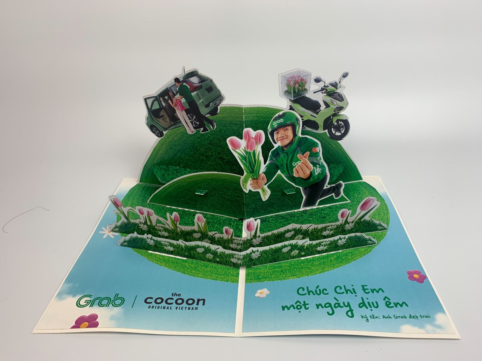 Grab triển khai dịch vụ ship hoa tặng